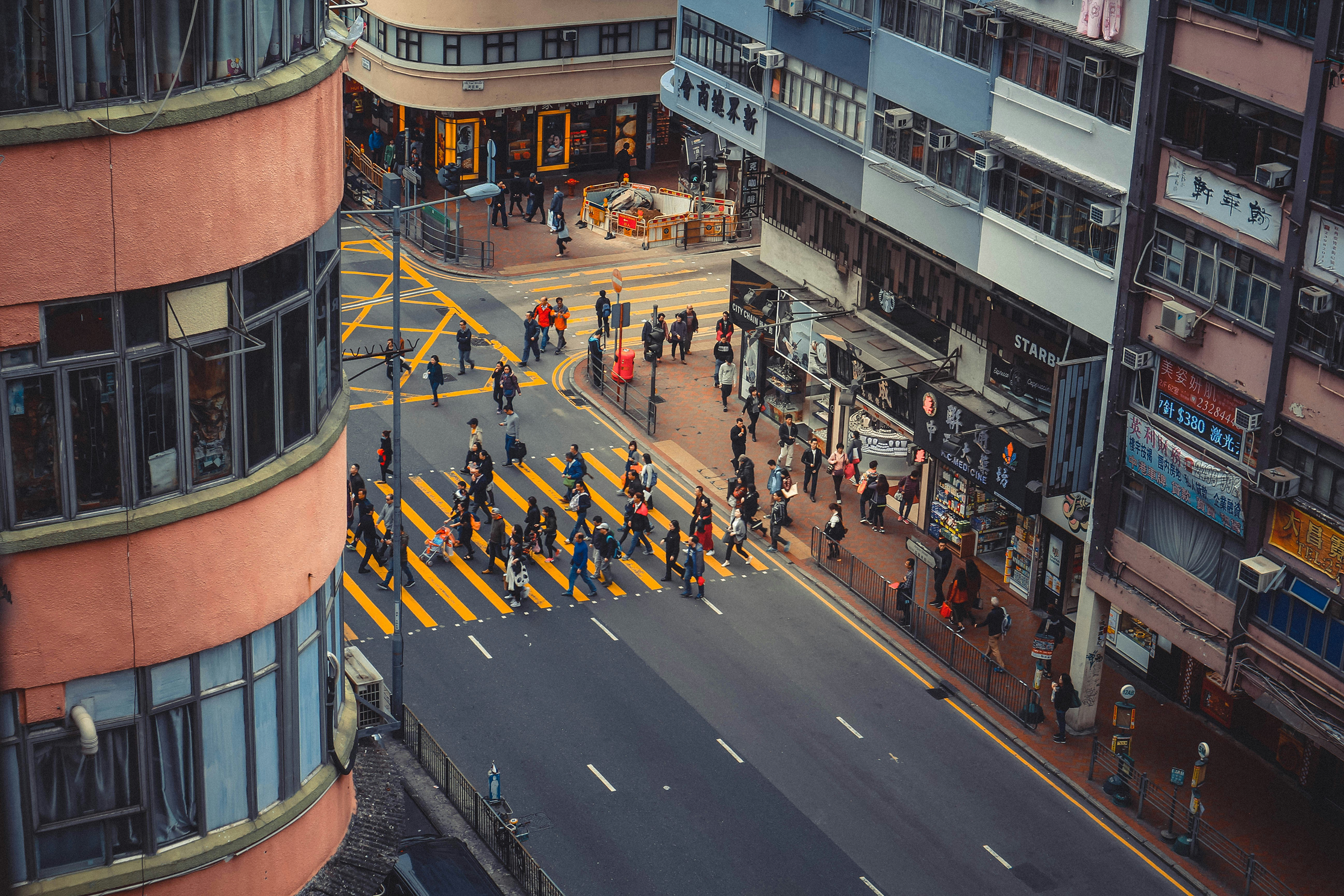 siriwan-leowratsamee-uDSXpzerjxk-unsplash 1