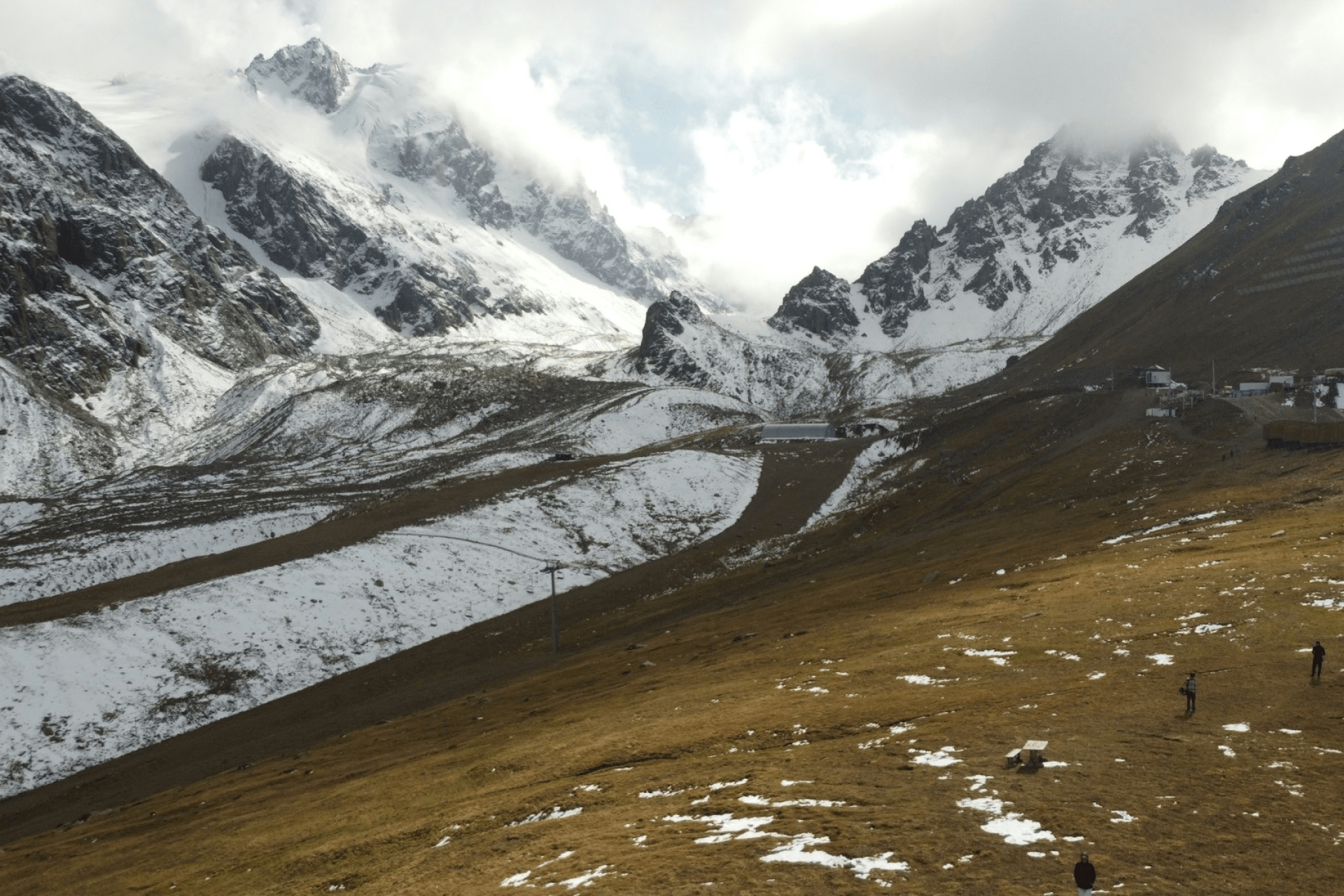 alexander-liebstuckel-86rbtg1UsxY-unsplash